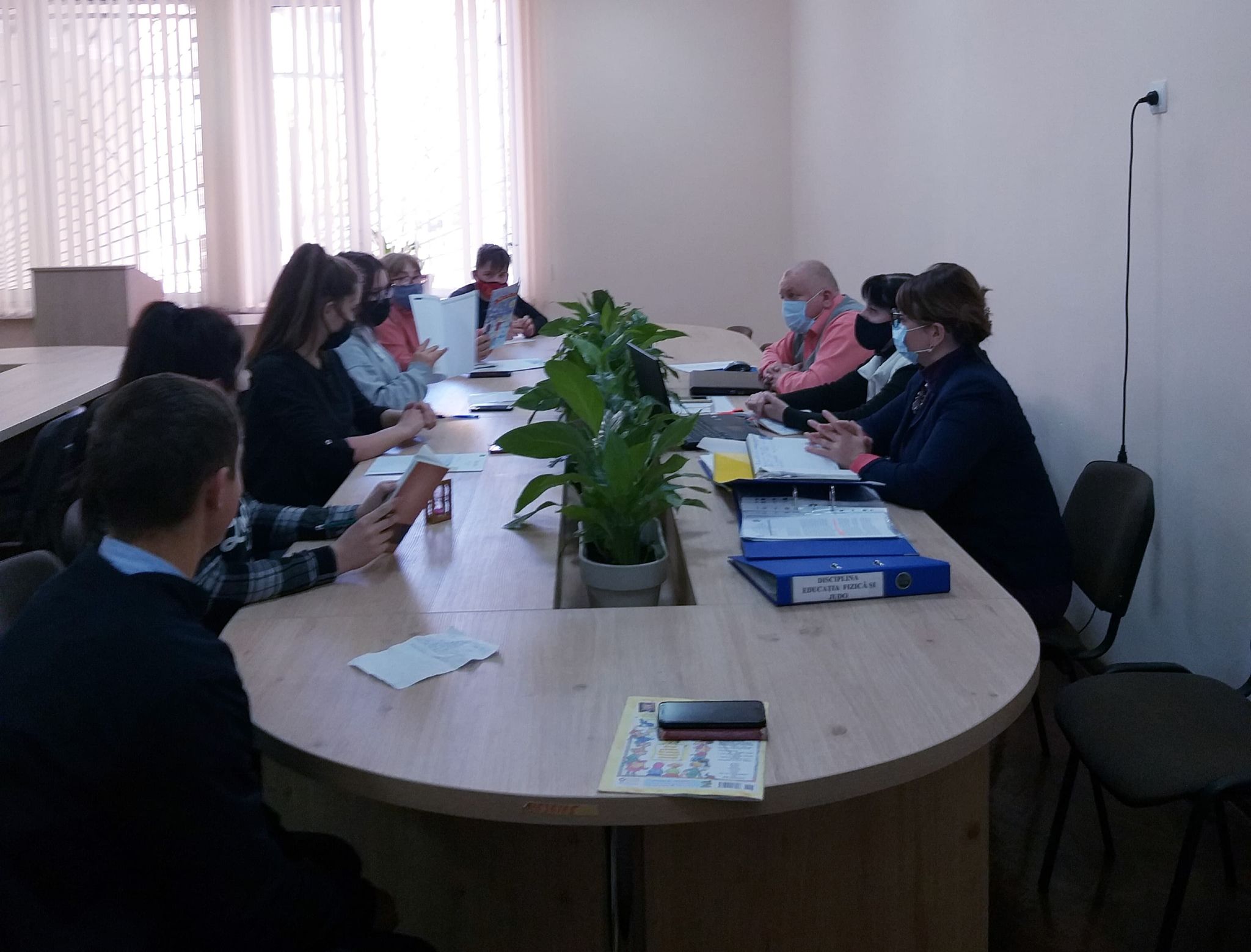 Azi, data de 11.11.2020 s-a aprobat un proiect frumos inițiat în Gimnaziul nr.31.